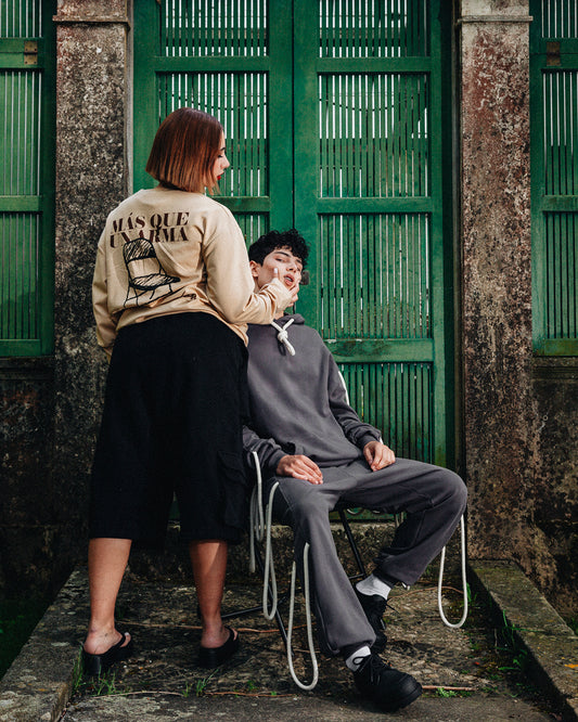 PINFALL SWEATSHIRT TUMBLEWEED